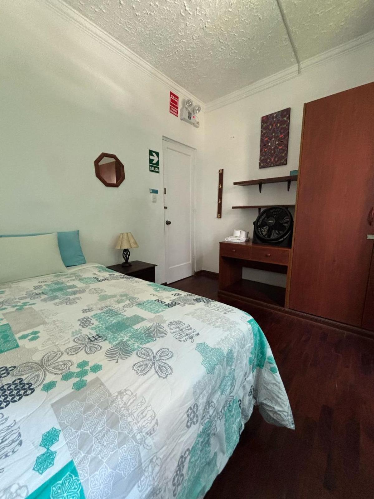 La Casona Azul Bed and Breakfast Lima Buitenkant foto